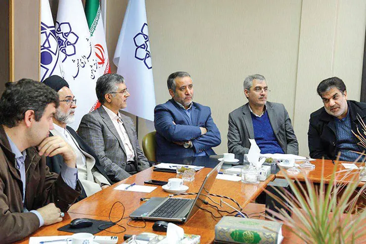 زائران و مجاوران راضی از خدمت‌رسانی، گله‌مند از شلوغی