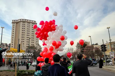 راهپیمایی خودرویی ۲۲ بهمن در مشهد - ۲