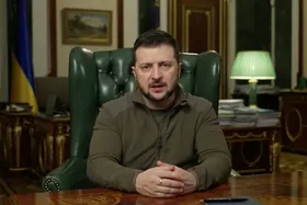 زلنسکی: ۲۵۰۰ تا ۳۰۰۰ سرباز اوکراینی کشته شده&zwnj;اند | همه باید نگران استفاده پوتین از سلاح هسته&zwnj;ای باشیم