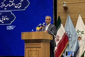 استاندار خراسان رضوی: سابقه شهر مشهد هفت برابر تاریخ کشور بزرگی مانند آمریکا است