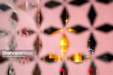شام غریبان حسینی در حرم مطهر رضوی