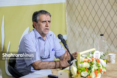 آغاز به کار ستاد‌های مرکزی انتخاباتی سعید جلیلی و مسعود پزشکیان در مشهد