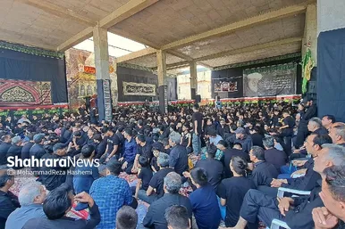 ظهر عاشورا در هیئت قندهاری‌های مشهد