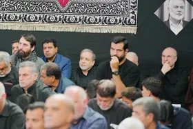 حضور قالیباف و عراقچی در آئین عزاداری شهادت امام رضا (ع) در مشهد (۲۲ مرداد ۱۴۰۵)