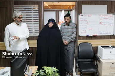 بازدید عضو شورای اسلامی شهر مشهد از موسسه فرهنگی شهرآرا