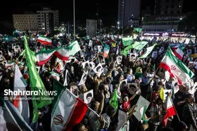 اجتماع باشکوه مردم مشهد در حمایت از اقدامات نیروهای مسلح جمهوری اسلامی ایران و عملیات بشارت فتح + فیلم