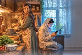 درباره حضور نوجوانان در فضای مجازی | حبابی شیشه&zwnj;ای که ما را از محیط اطرافمان دور می&zwnj;کند