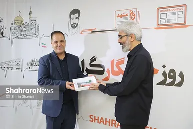 گزارش تصویری | بازدید مدیران استانی و شهری از موسسه فرهنگی شهرآرا به مناسبت روز خبرنگار - ۲
