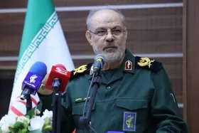 سردار محبی: قدرت آمریکا برای باز کردن تنگه هرمز به نمایش گذاشته شود نه نجات خلبان
