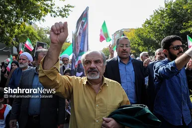 راهپیمایی مردم مشهد در محکومیت جنایت تروریستی در حرم مطهر شاهچراغ (ع)