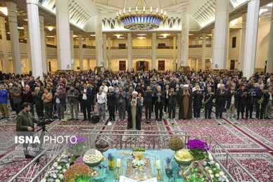 لحظه تحویل سال ۱۴۰۳ در حرم حضرت شاهچراغ (ع)