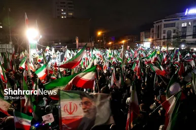 گزارش تصویری | خروش مردم انقلابی مشهد در آخرین چهارشنبه سال ۱۴۰۴ در میدان هفت‌تیر