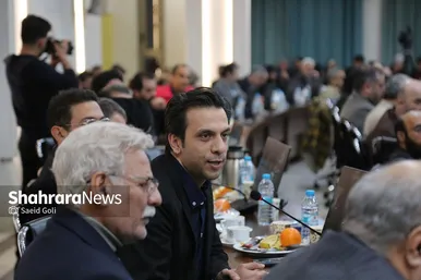 گزارش تصویری |  نشست صمیمی وزیر فرهنگ و ارشاد اسلامی با اصحاب فرهنگ و هنر خراسان رضوی
