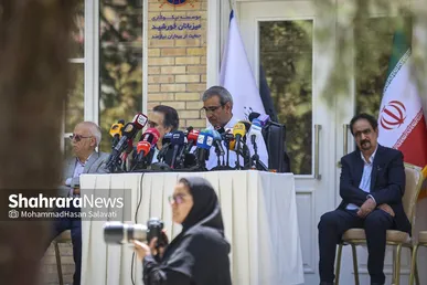 گزارش تصویری | نشست خبری استاندار خراسان رضوی در بیمارستان امام رضا (ع)