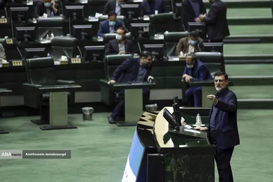 خداحافظی قاضی زاده هاشمی نماینده مشهد با مجلس