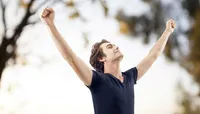 چگونه شاد باشیم؟