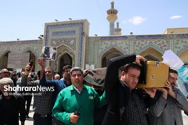 مراسم تشییع حاج فضل‌الله برهانی در حرم مطهر رضوی