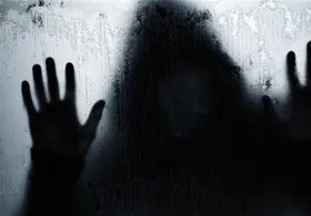 ویدئو| روایت یک تعرض جنسی عجیب به پسری ۱۶-۱۷ساله در برنامه زنده تلویزیونی