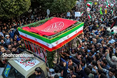 استقبال و تشییع پیکر مطهر شهدای حادثه تروریستی حرم شاهچراغ در مشهد