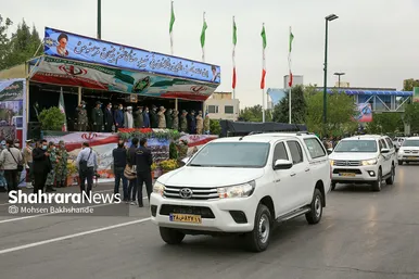 رژه بزرگداشت روز ارتش در مشهد‎‎