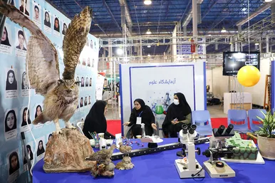 افتتاح نمایشگاه دستاوردهای پژوهش و فناوری