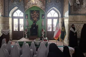 ویژه&zwnj;برنامه &laquo;فرزندان روح&zwnj;الله؛ حماسه&zwnj;سازان بی&zwnj;ادعا&raquo;  میزبان بانوان رضوی