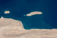 تلگراف: مقامات آمریکایی می‌خواهند امارات متحده عربی جزیره ایرانی را تصرف کند