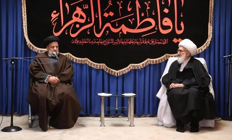  رییس جمهور در دیدار با آیت الله نوری همدانی: گرانی و تورم به زودی متوقف خواهد شد