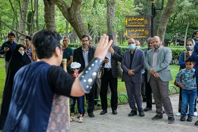 رونمایی از مجسمه « رستم و سهراب »