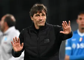 کونته از ناپولی جدا شد