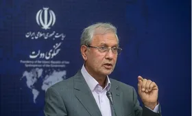 از روز اول فاصله&zwnj;گذاری را دنبال کردیم، این استراتژی تعطیل&zwnj;بردار نیست
