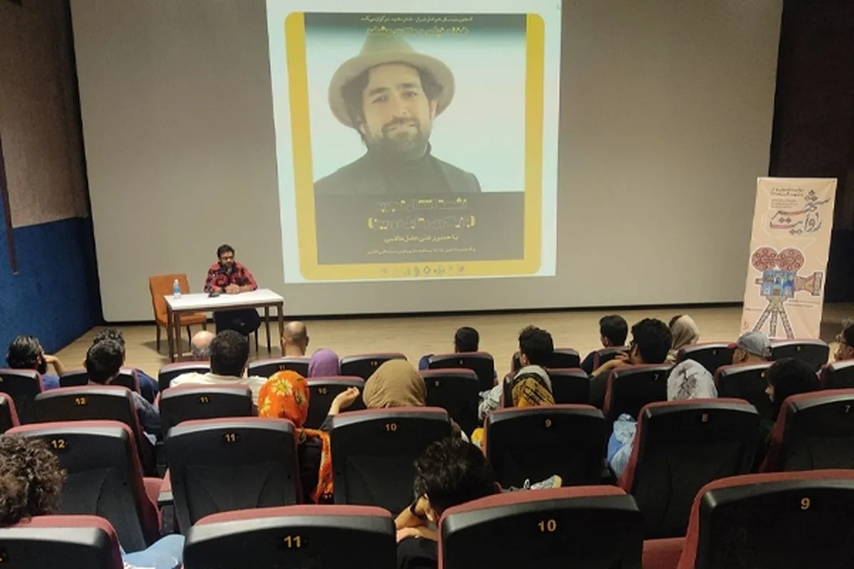چهارمین کارگاه آموزشی «روایت شهر» با عنوان «بازیگری مقابل دوربین» برگزار شد