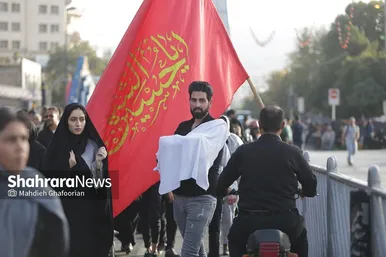 پیاده‌روی جاماندگان اربعین حسینی در مشهد