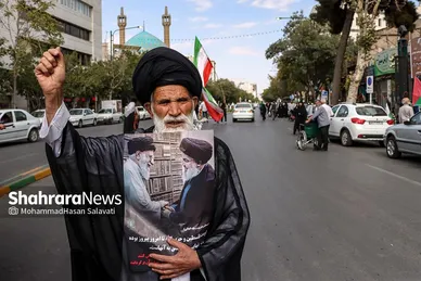 راهپیمایی انزجار مردم مشهد از جنایات رژیم صهیونیستی در لبنان و فلسطین
