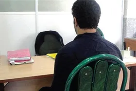 سردسته ۱۰۰ فقره سرقت تلفن همراه در مشهد به دام افتاد