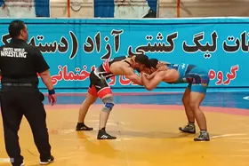شروع پرقدرت مشهدی&zwnj;ها در لیگ دسته اول کشتی کشور + فیلم