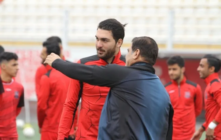 واکنش عجیب اینستاگرامی علیرضا حقیقی به پرسپولیسی شدن لک