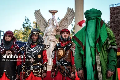حرکت کاروان نمادین اسرای کربلا در مشهد