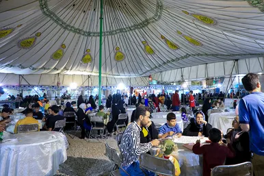 جشن بین المللی ماه امت در قلعه خیابان