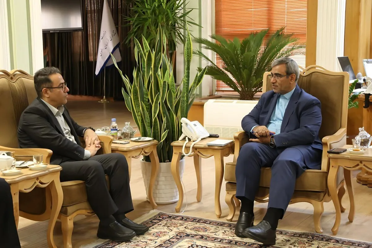 استاندار خراسان رضوی در دیدار با معاون وزیر علوم تأکید کرد: لزوم اولویت‌بخشی به توسعه زیست‌بوم فناوری در استان با نگاهی بلندمدت