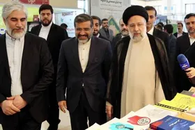رئیسی: نویسندگان و هنرمندان تقابل شرافت و شرارت در غزه را به تصویر بکشند