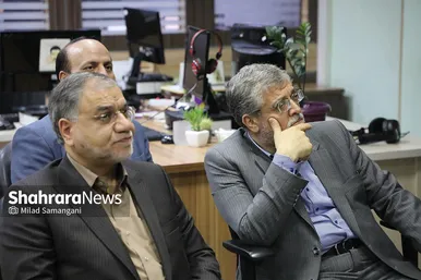 گزارش تصویری از بازدید عضو دفتر حفظ و نشر آثار رهبر معظم انقلاب اسلامی و شهردار مشهد مقدس از مؤسسه فرهنگی شهرآرا