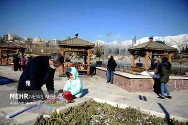 بادبادک‌های همدلی در آسمان تهران