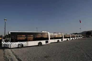 آیین رونمایی از ۳۰ دستگاه میدل باس