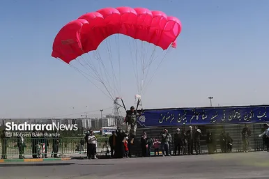 رژه گرامیداشت روز ارتش در مشهد
