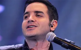 محسن یگانه مهاجرت نکرده