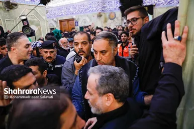 گزارش تصویری | حضور سیدعباس عراقچی، وزیر امور خارجه ایران در حرم مطهر حضرت ابوالفضل‌العباس(ع) در روز اربعین حسینی