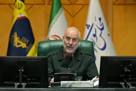 قالیباف: مدال افتخار مجاهدت در ۳ جنگ تحمیلی بر سینه بزرگ&zwnj;مردان سپاه می&zwnj;درخشد