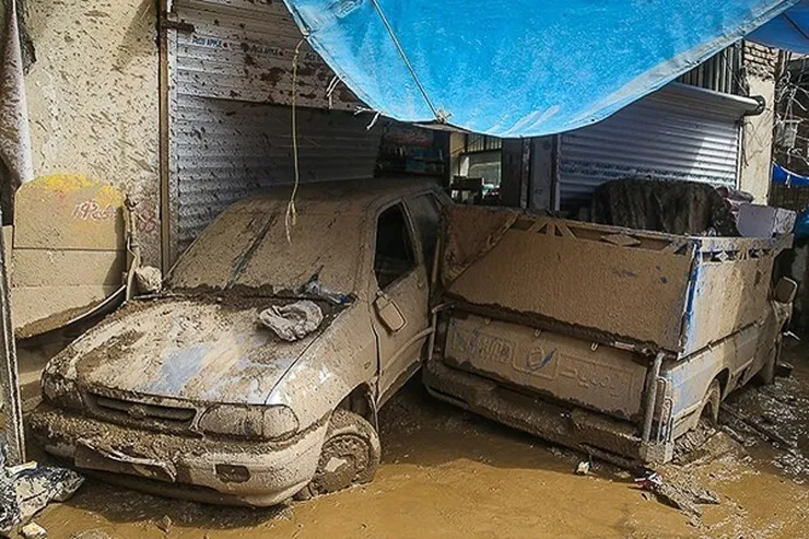 چرا در تابستان باران سنگین می‌بارد؟