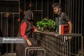 گذر از کافه‌ای متروک در دهه ۳۰ |  «ساچمه‌پلو با مربای آلبالو» روی صحنه پردیس تئاتر مستقل